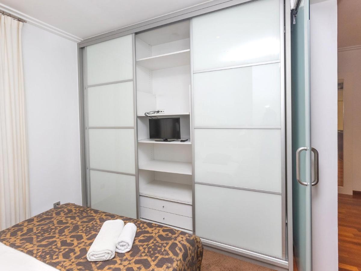 Apartment Centro- Passeig De Gracia - Casa Batllo By Interhome Barcelona Buitenkant foto